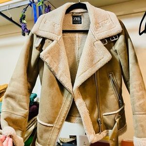 Sale🎉Fm 50 🎉. Zara Oversized Jacket , Sz S